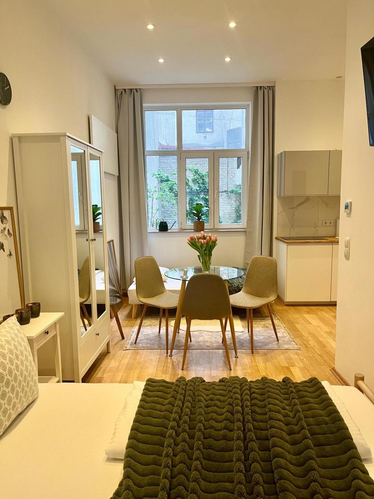 Gemuetliches Studio Apartment Wina Bagian luar foto